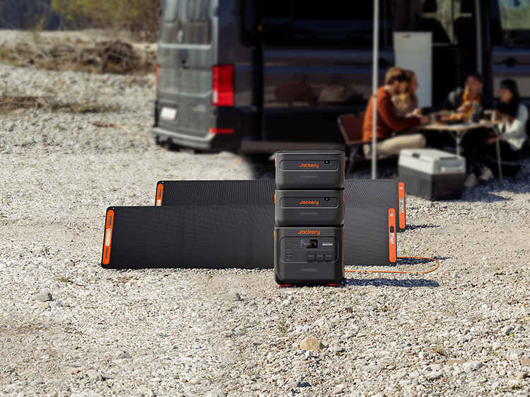 Jackery Solar Generator 2000 Plus-10